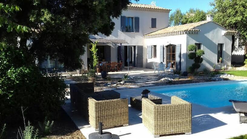Bed and Breakfast La Mathilde Villeneuve-lès-Avignon Zewnętrze zdjęcie